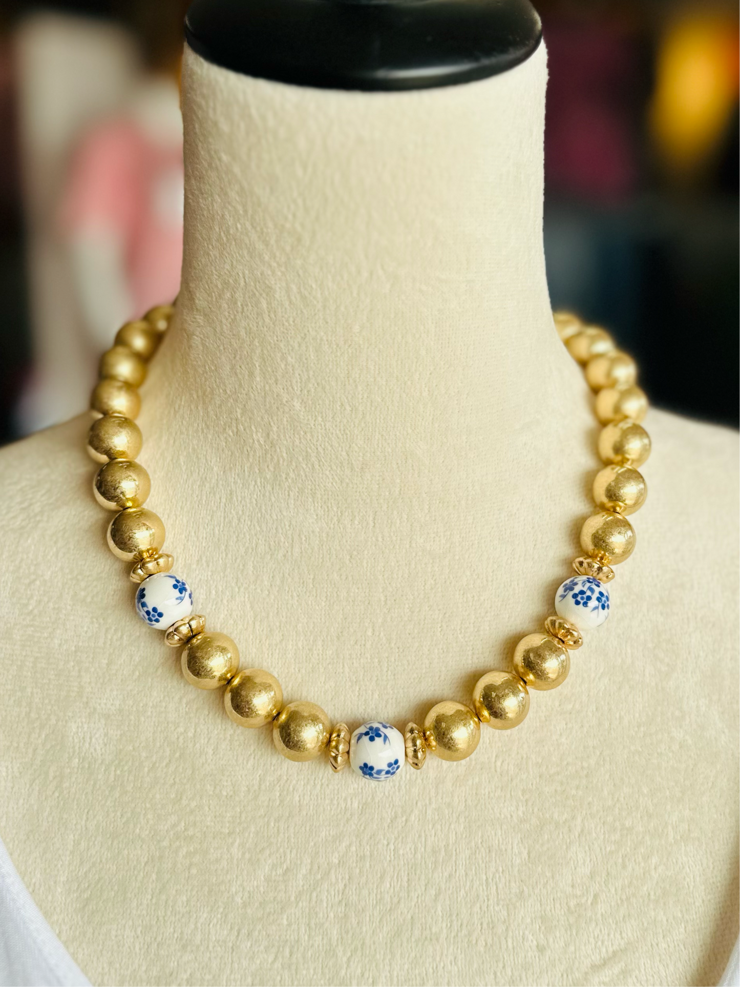 Matte Gold Blue Willow Chunky Necklace