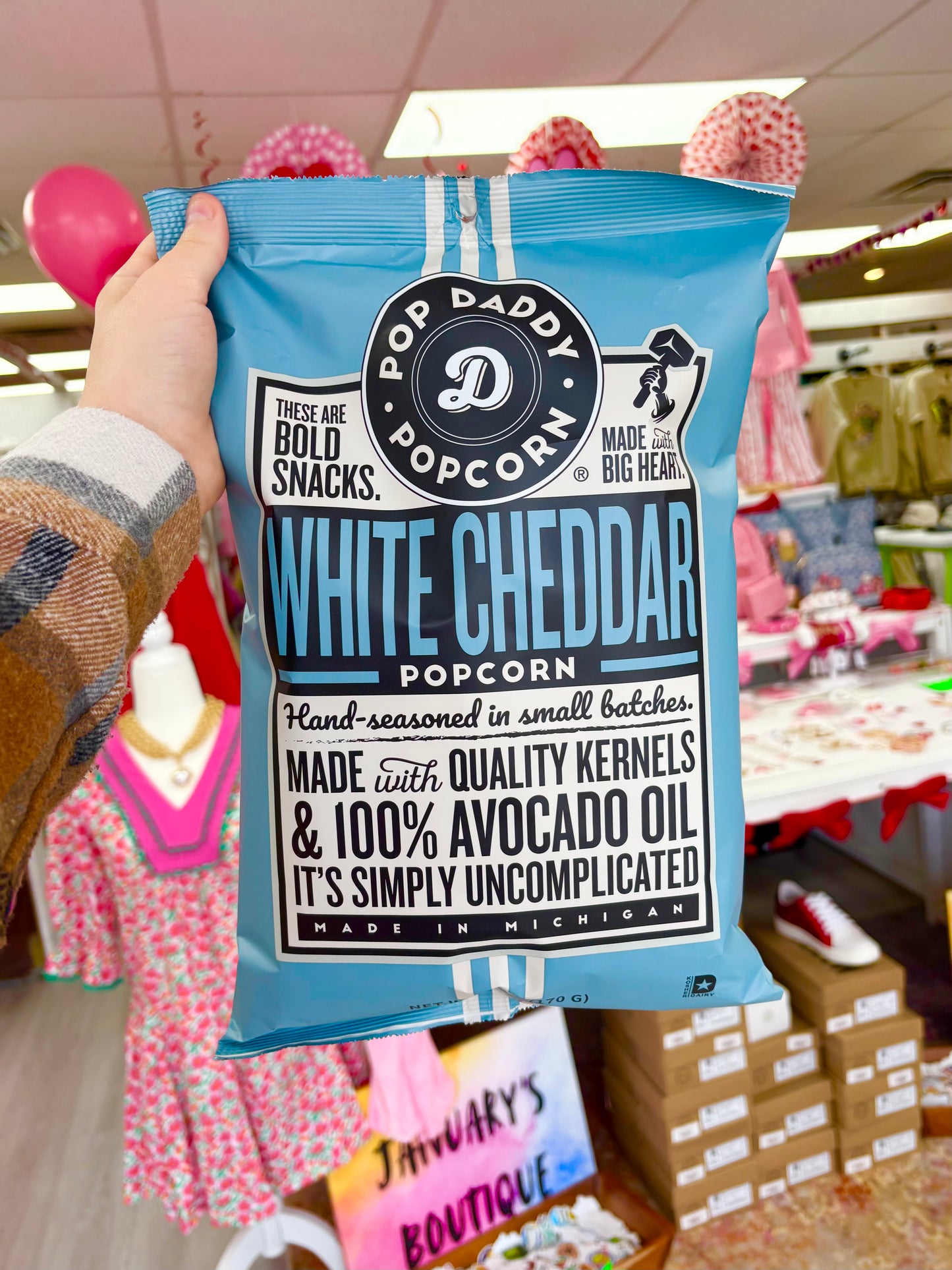 KK Pop Daddy - Real White Cheddar Flavored Popcorn 6.0oz