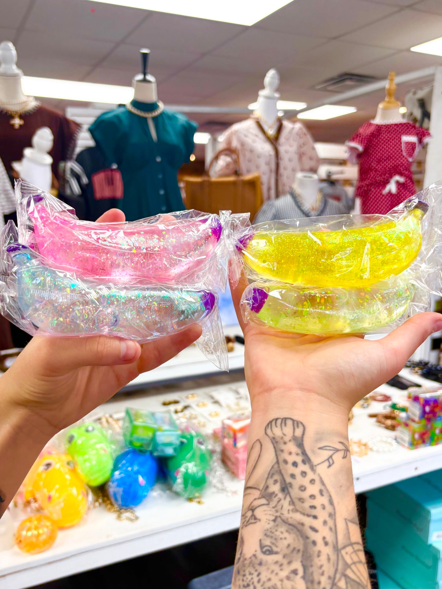 KK Sugar Glitter Banana Squishy