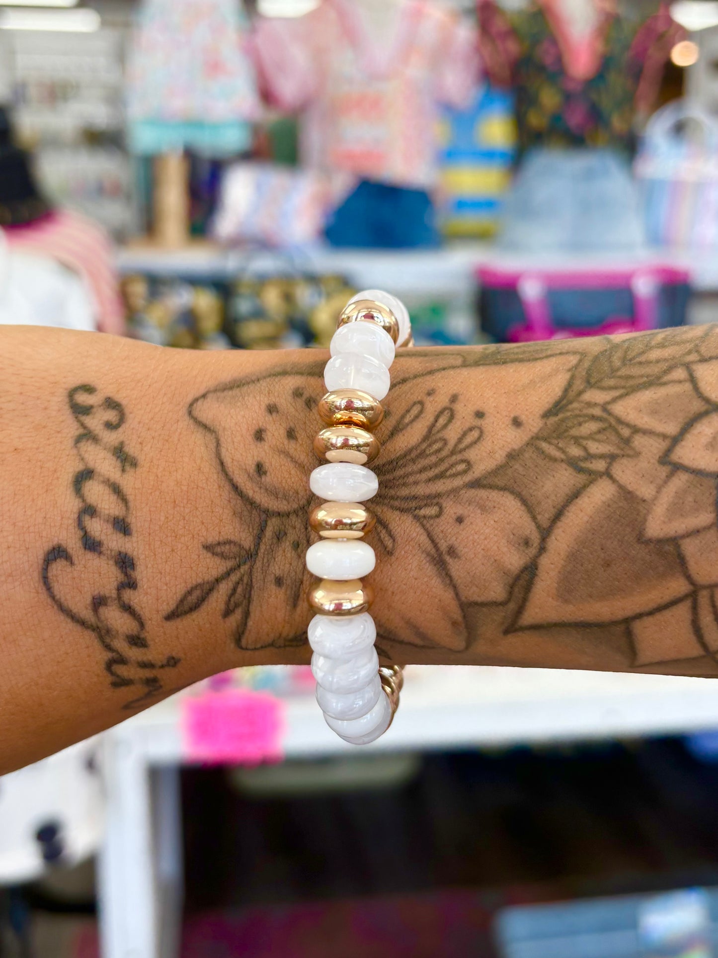 KK White/Gold Stone Beaded Bracelet