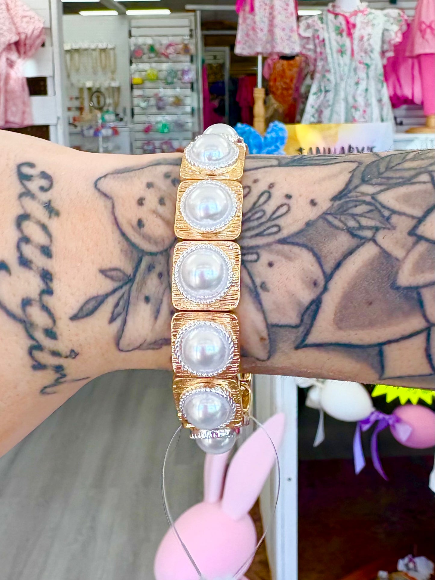 KK Linked Pearl Dome Shape Bracelet