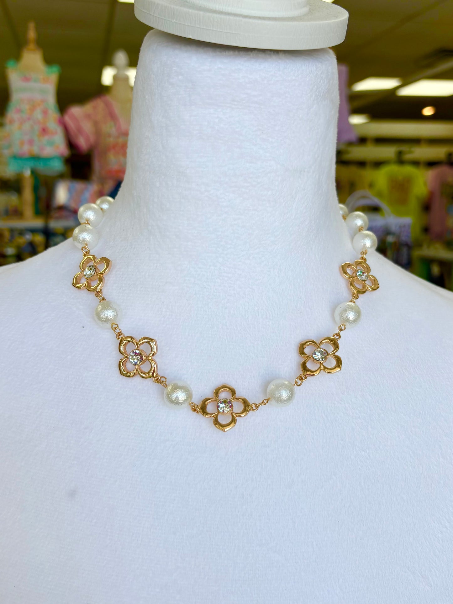 Crystal Clover Pearl Link Necklace