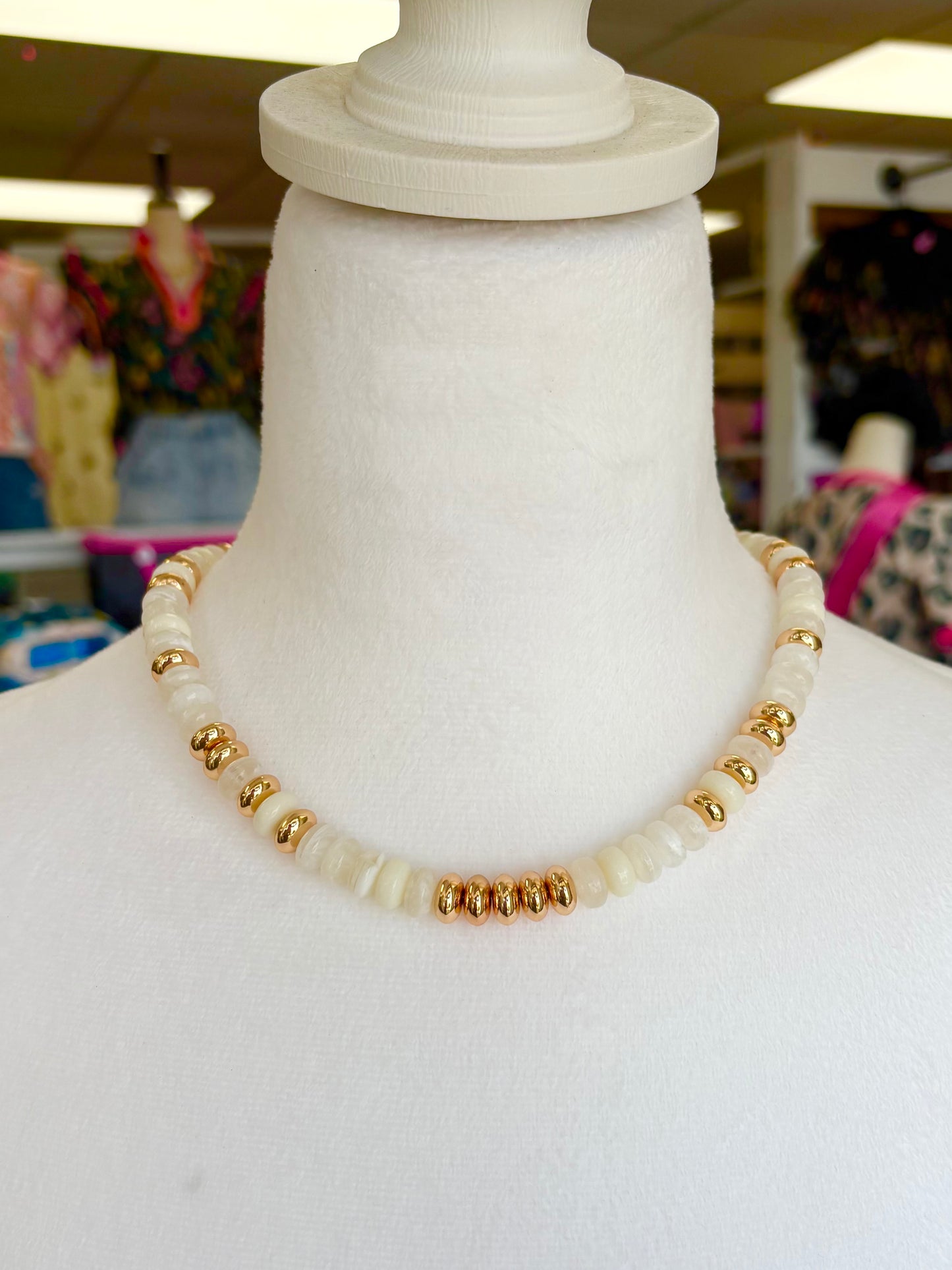 KK White/Gold Stone Beaded Necklace