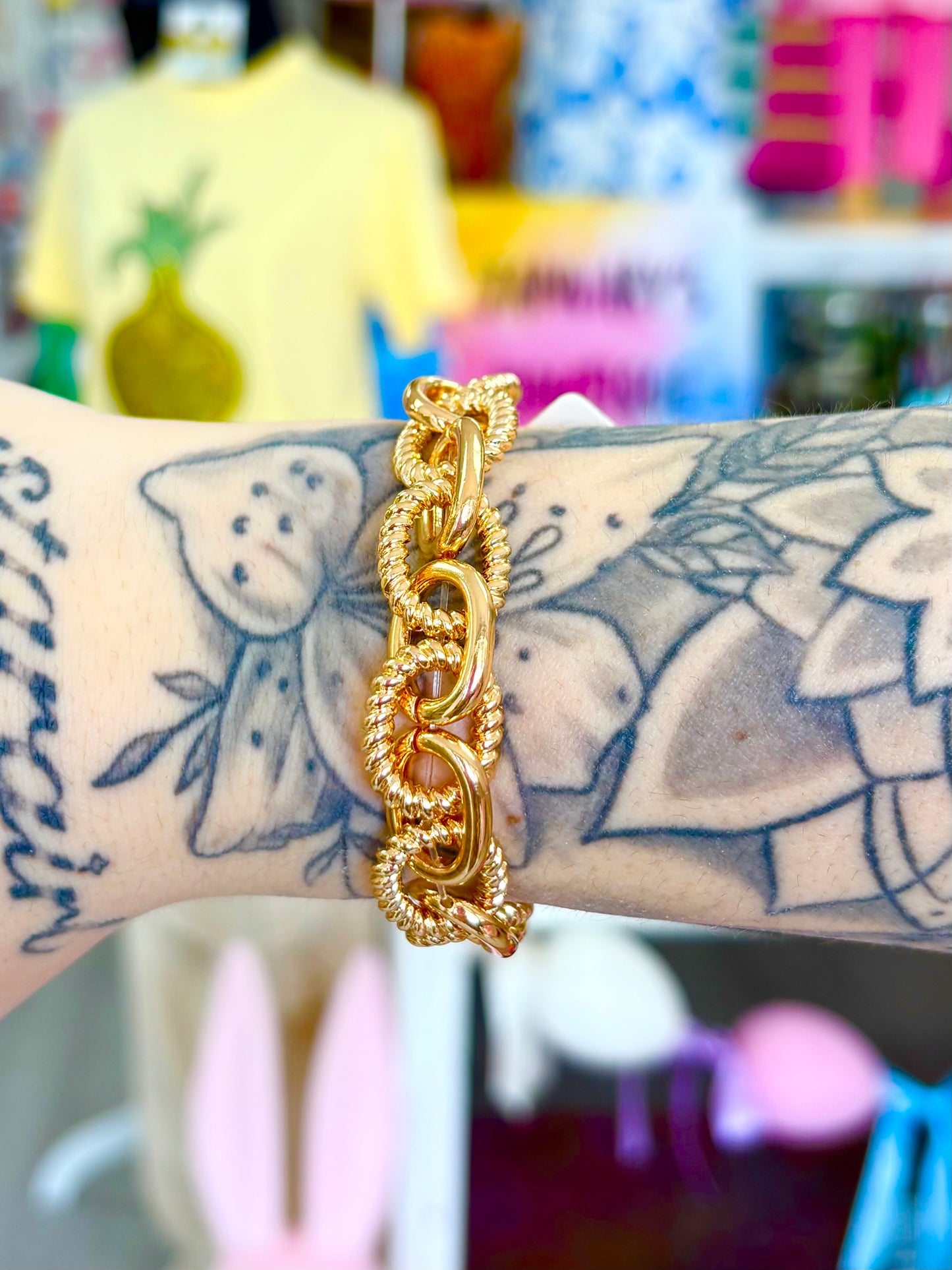 KK Shiny Gold Indented Chain Bracelet