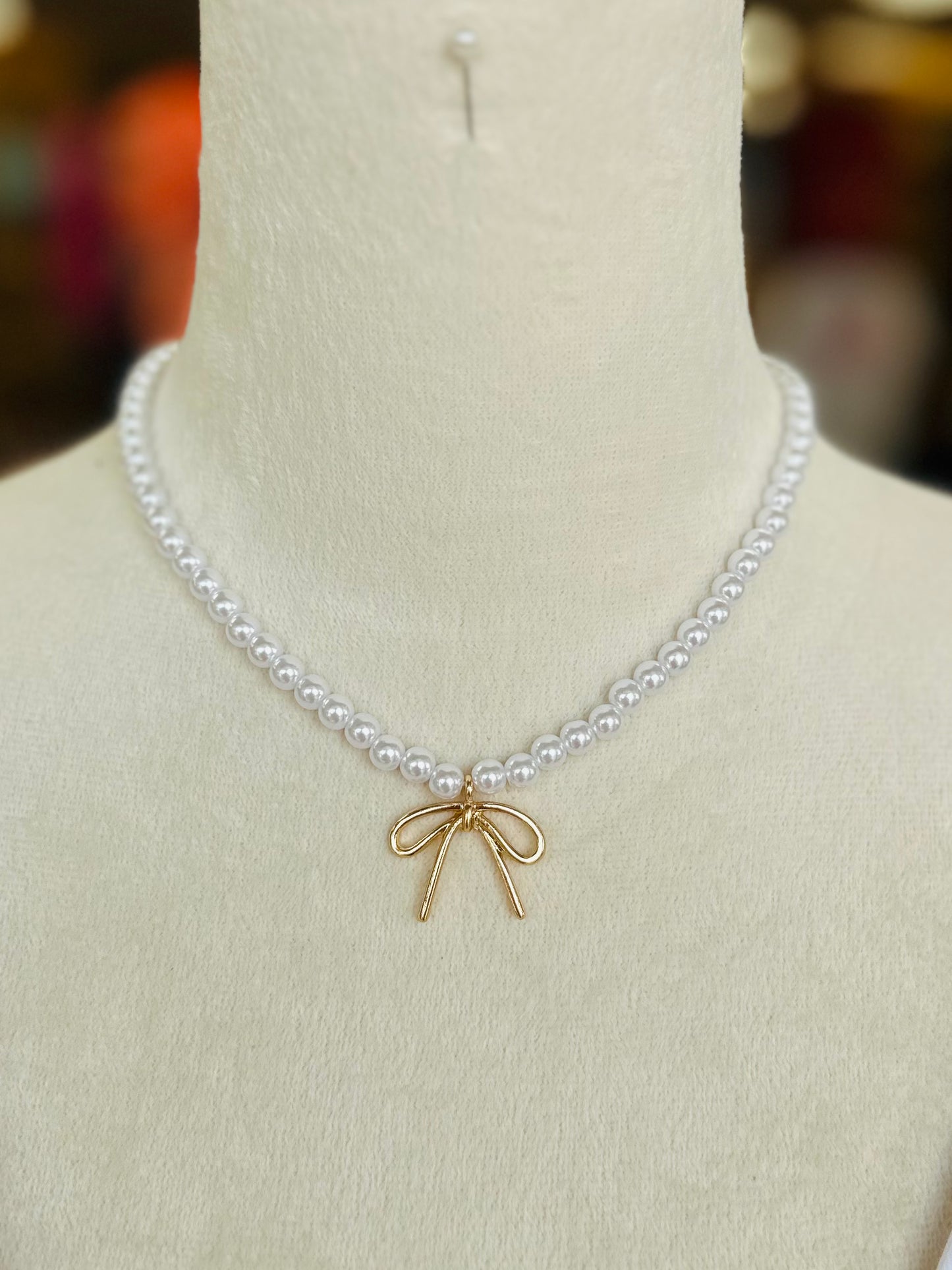 KK Pearl Chain Bow Charm Necklace