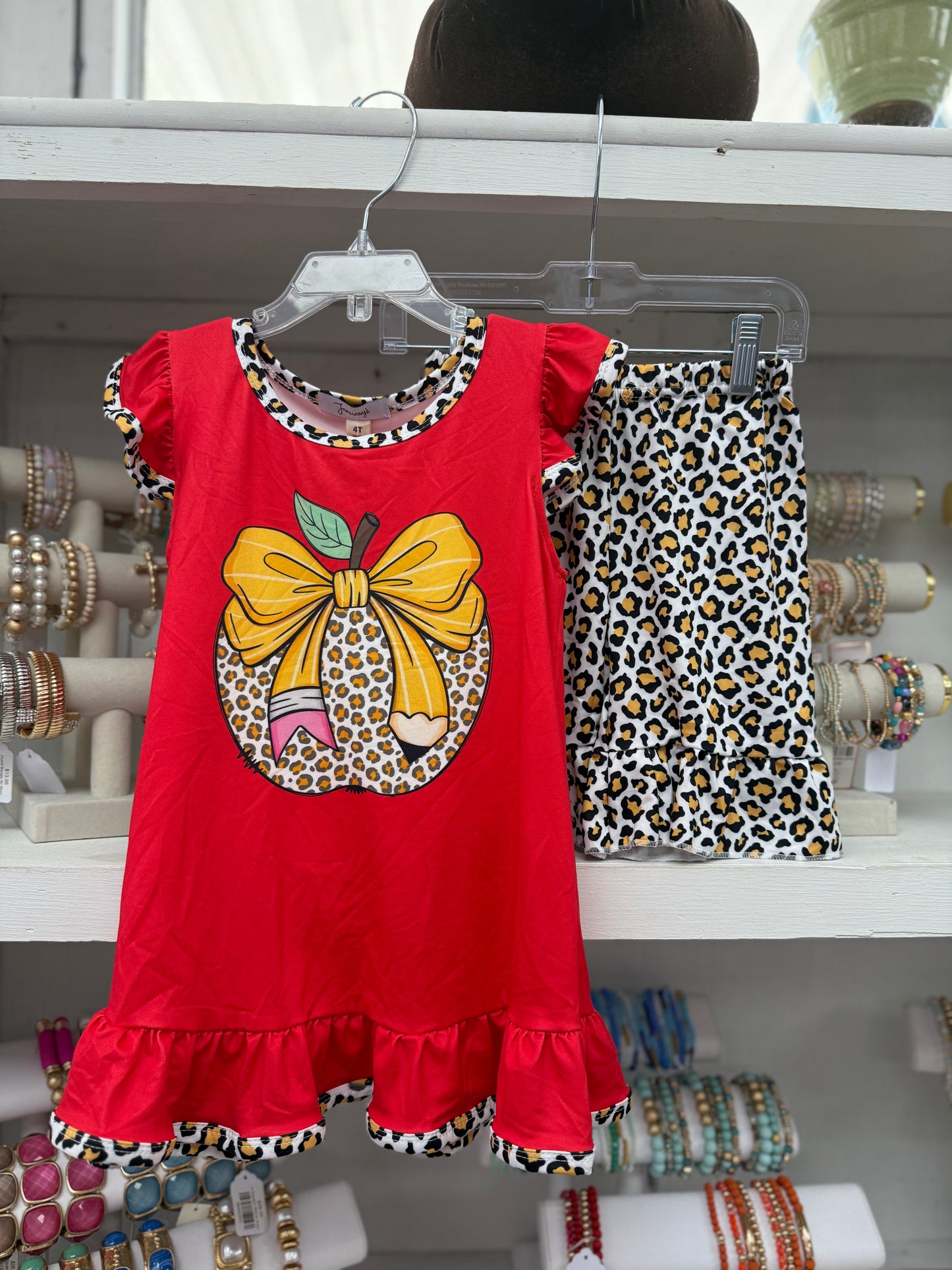 Girl’s Leopard School Set