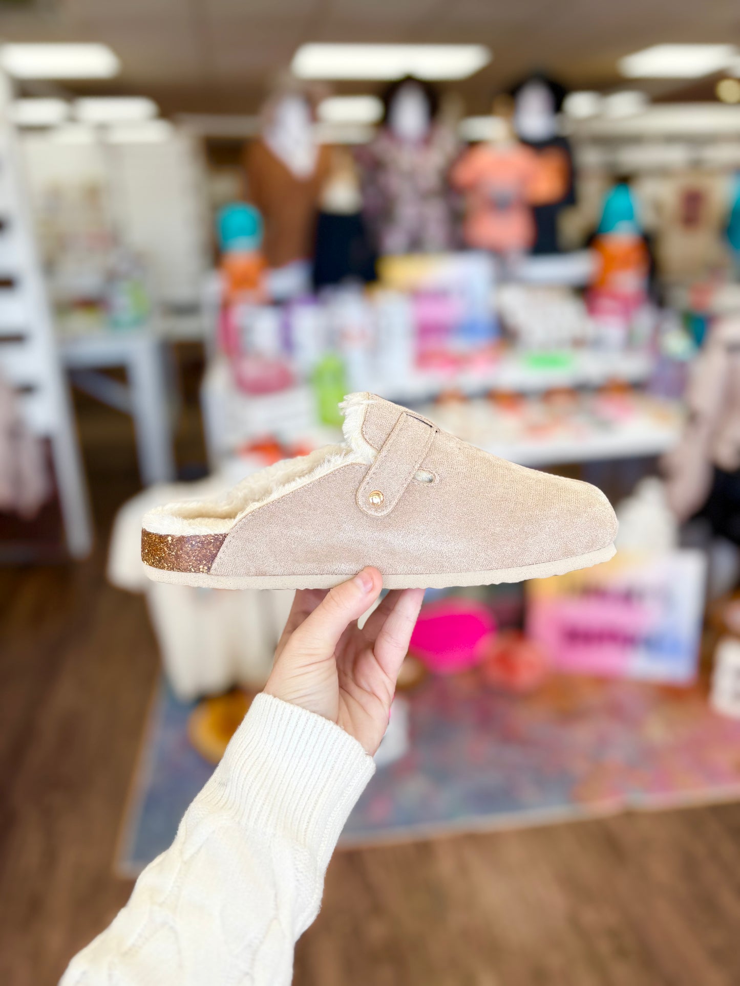 Outwoods Sand Fur Slide