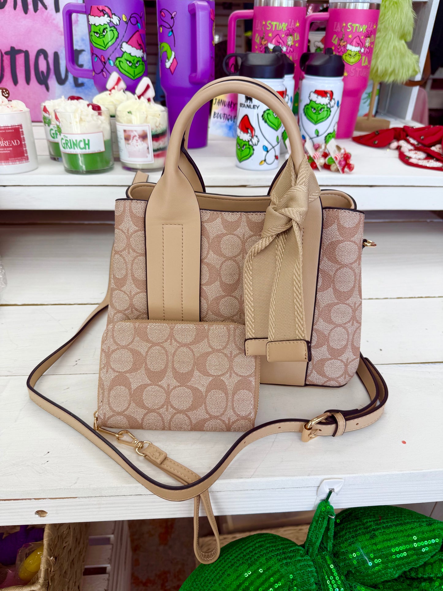 Women’s Designed Inspired Bag & Wallet