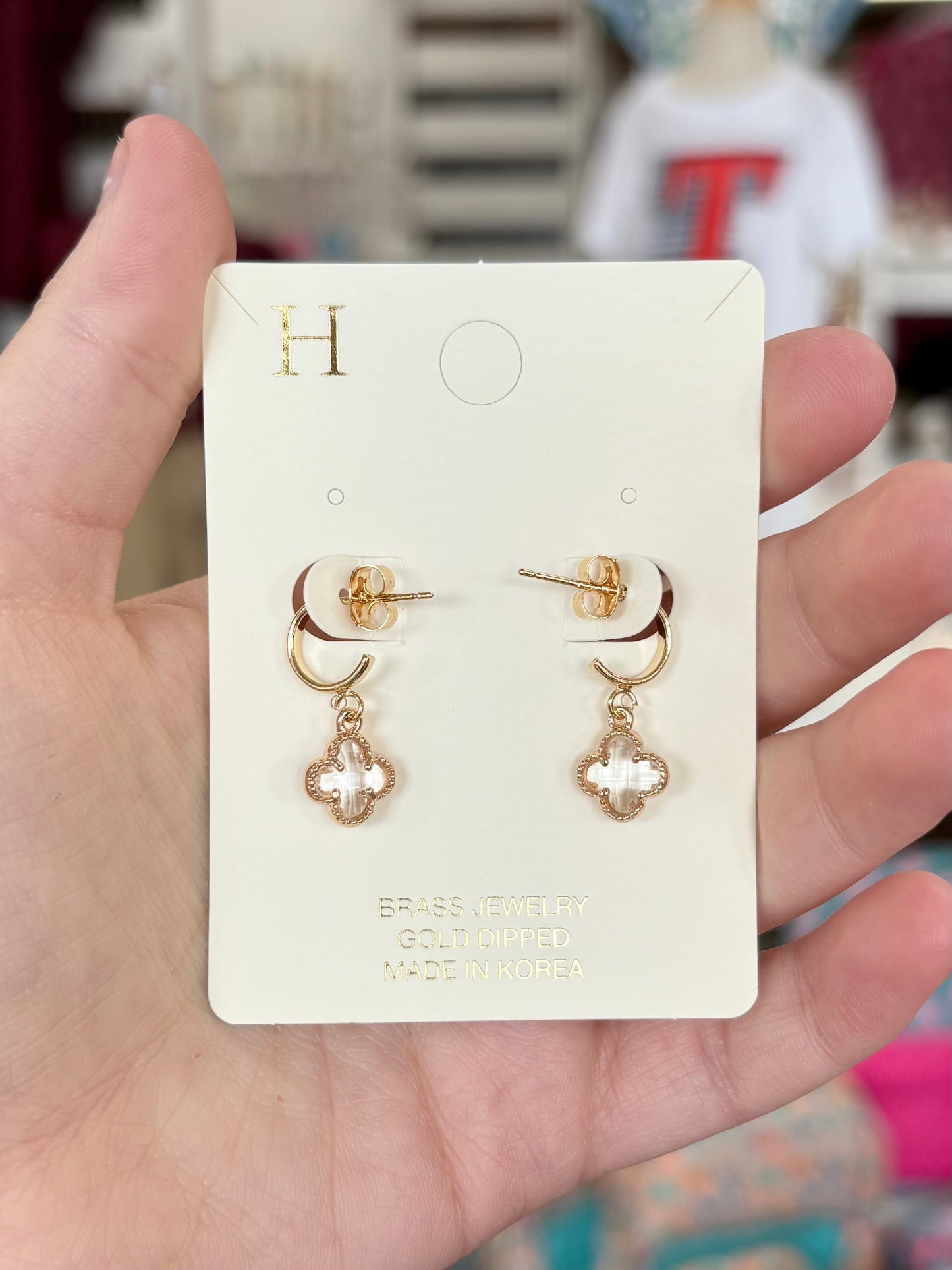 KK Clear And Gold Clover Dangle Earrings