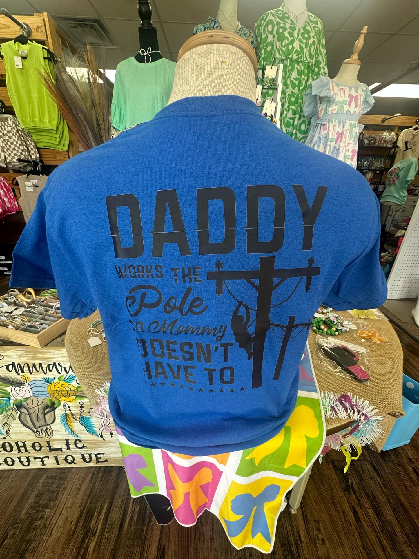Men's Daddy Works the Pole T-shirt