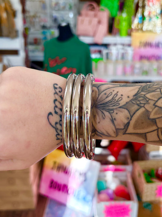 Shiny Silver Set Of Bangles