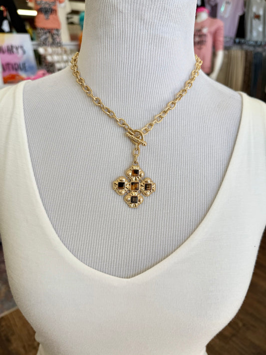 Tortoise & Gold Chain Necklace