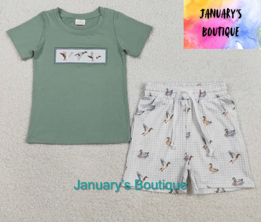 Boy’s Embroidery Duck Set