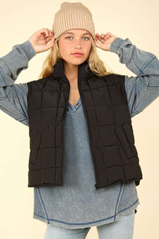 Women's Black Solid Puffer Vest