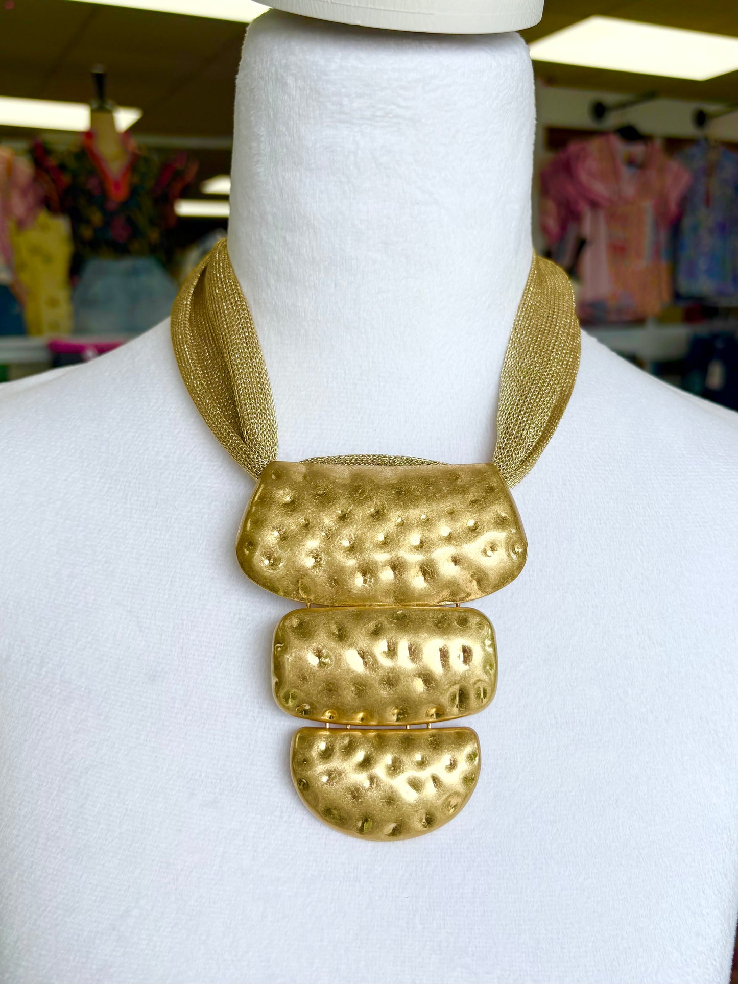 KK Matte Gold Hammered Metal Stacked Fabric Necklace