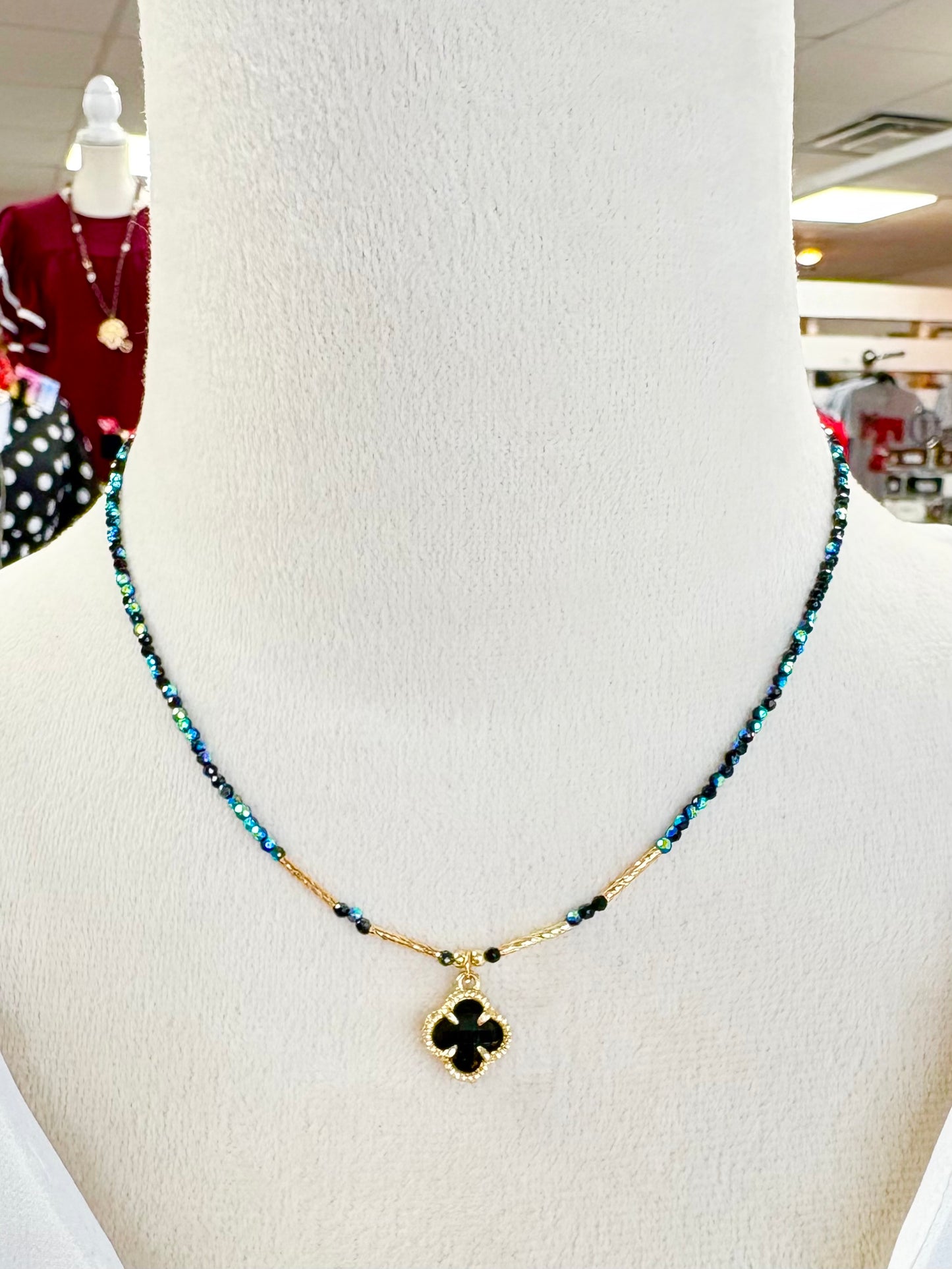Beaded Black/Matte Gold Clover Necklace