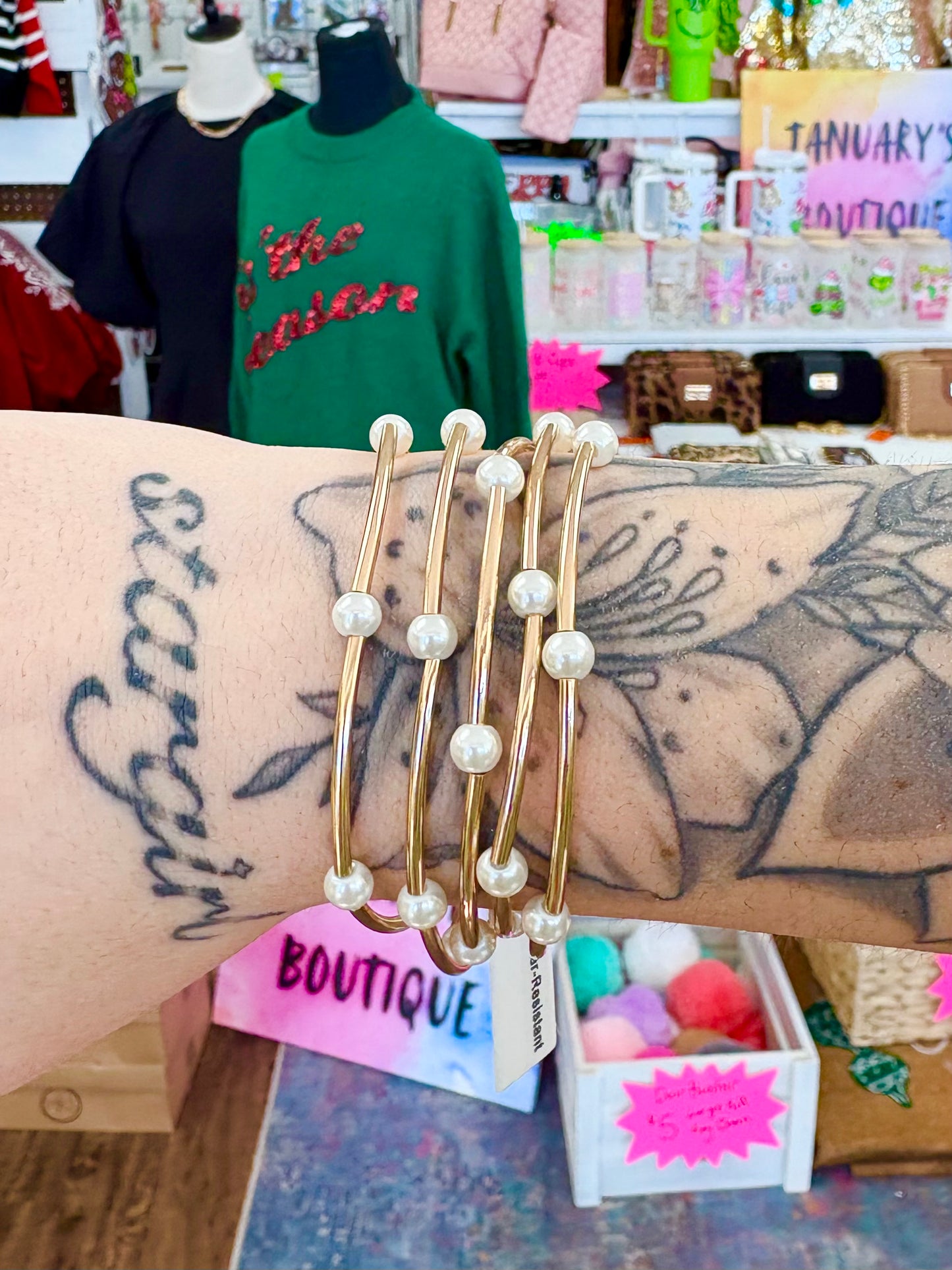 KK Dainty Pearl & Gold Bracelet Set