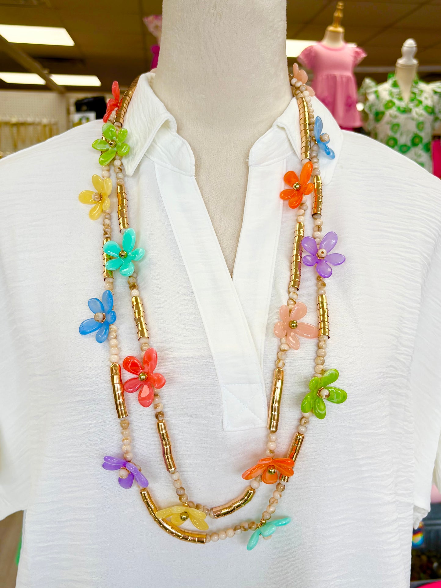 KK Acrylic Flower Beaded Necklace