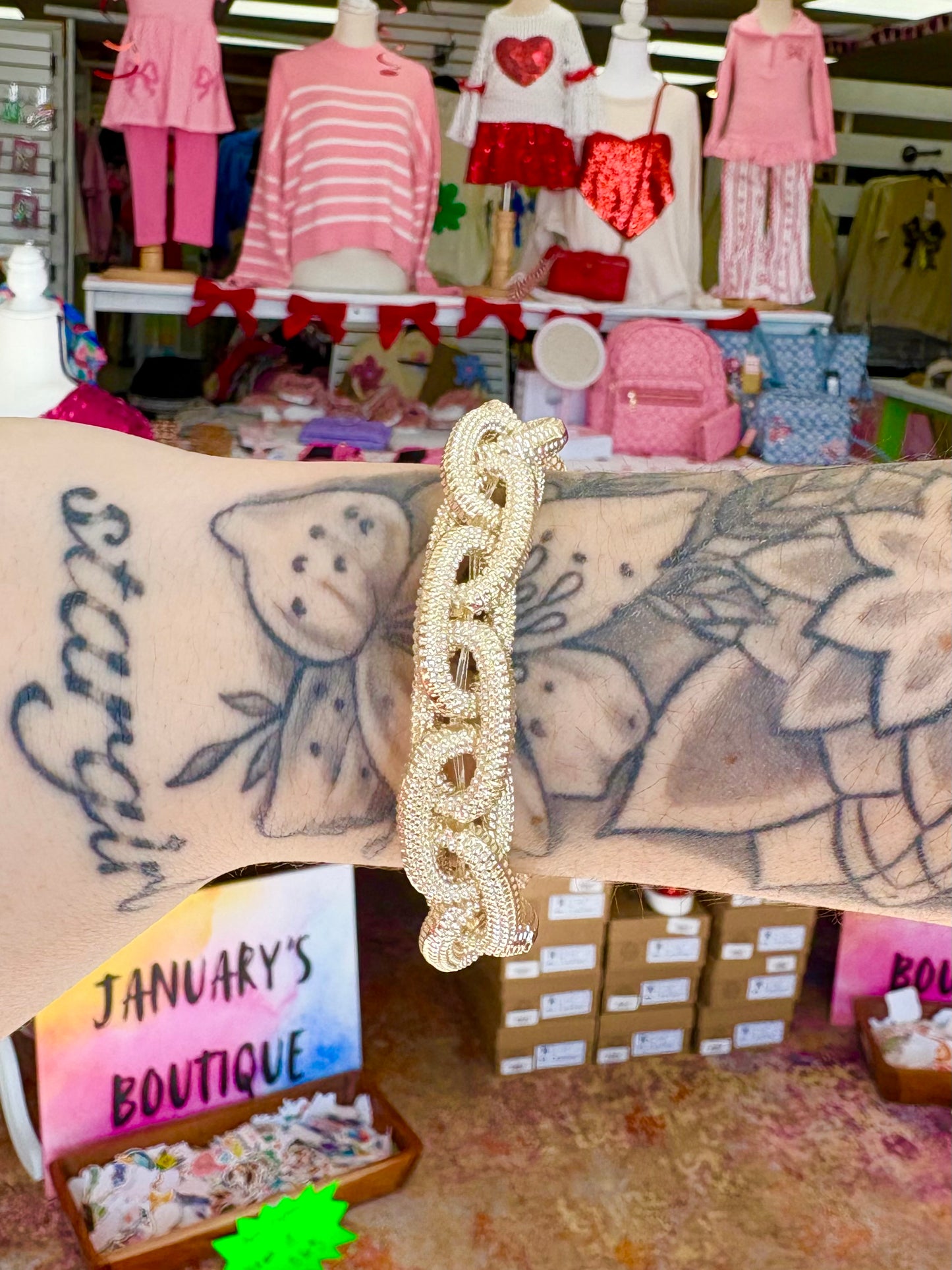 KK Textured & Linked Oval Bracelet