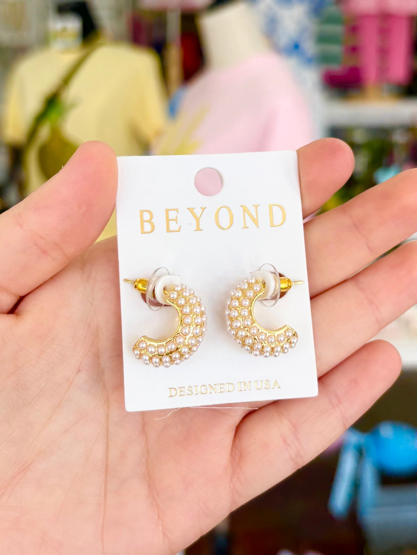 KK Small Pearl Hoops