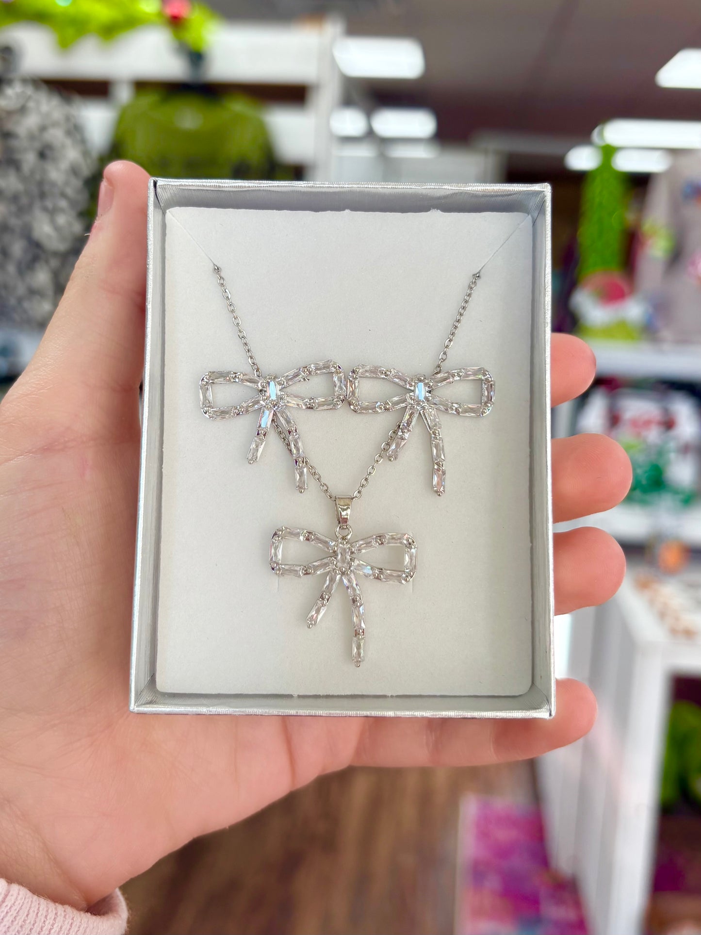 KK Silver Bow Earrings/Necklace Set