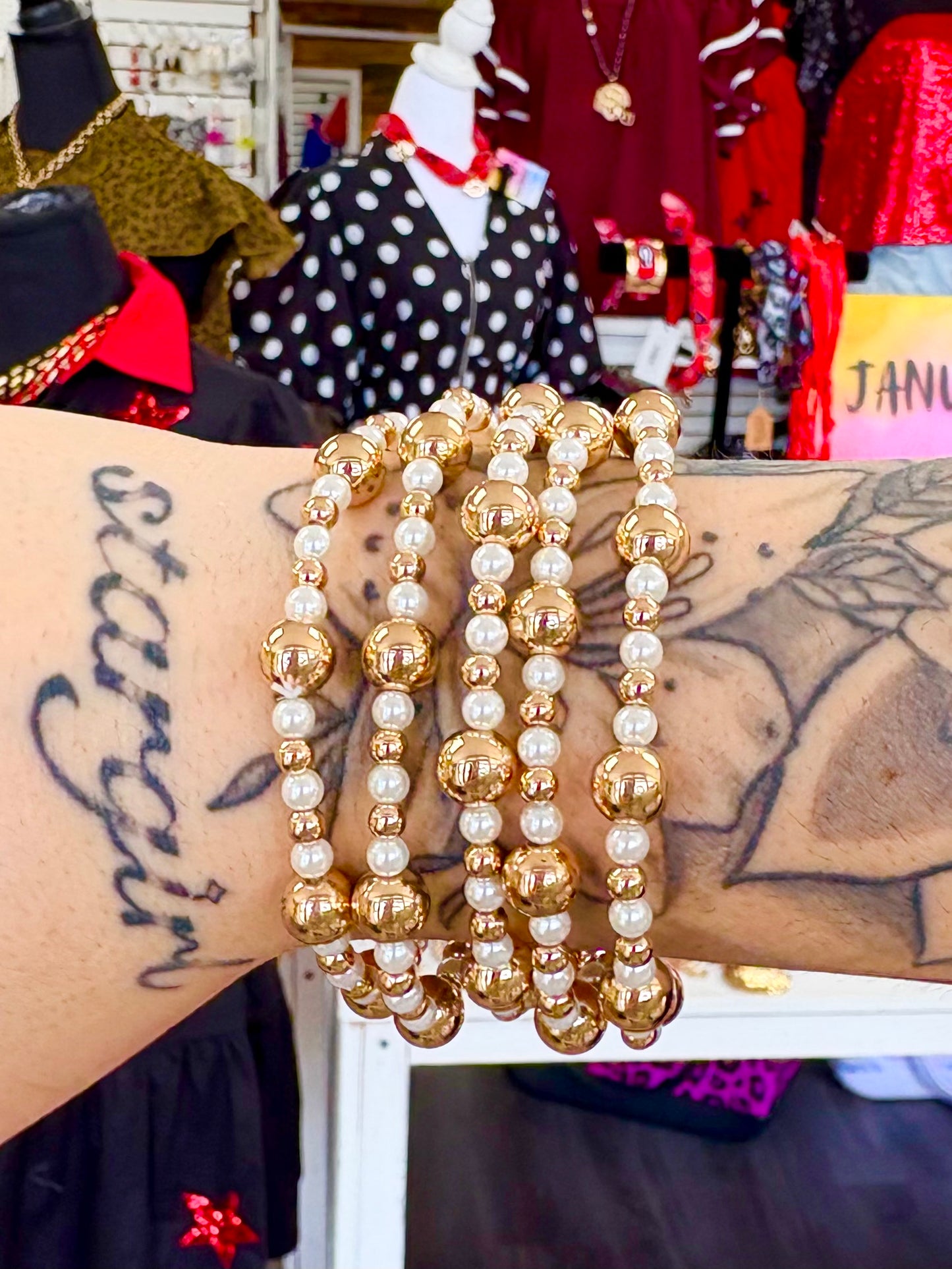 Gold/Pearl Beaded Bracelet Set