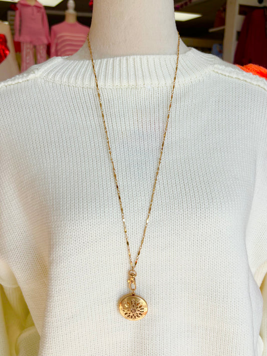 Circular Locket W/ Design