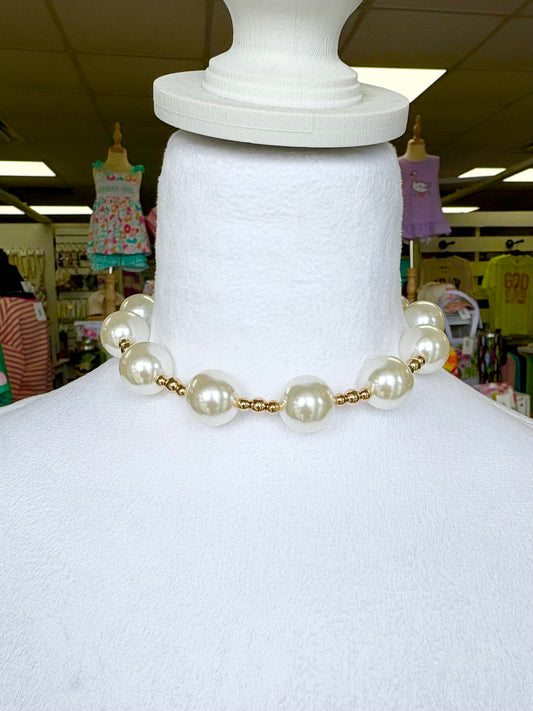 Small Gold Beaded Bulky Pearl Necklace