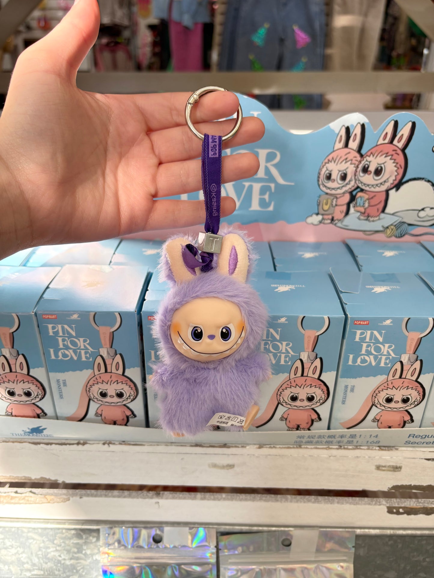 KK Pin For Love Labu*u Replica Keychain Blind Box