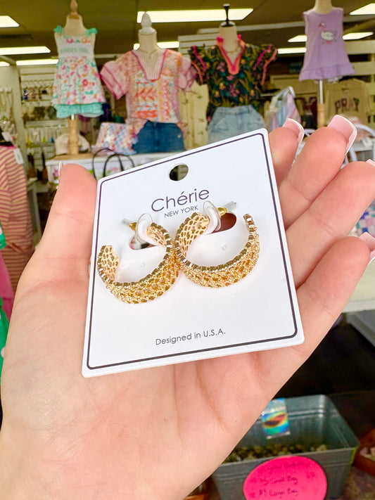 KK Gold Cut Out Hoops