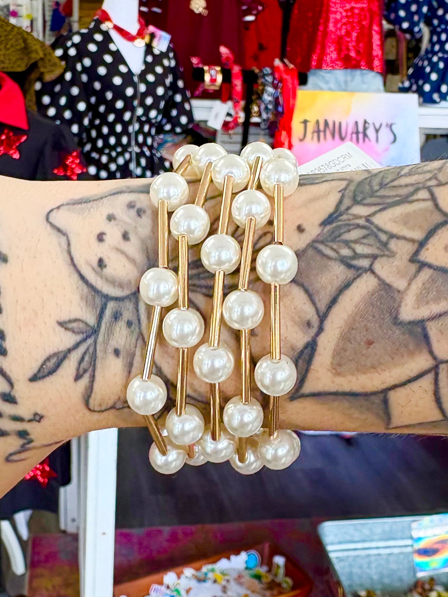 Pearl/Gold Beaded Bracelet Set