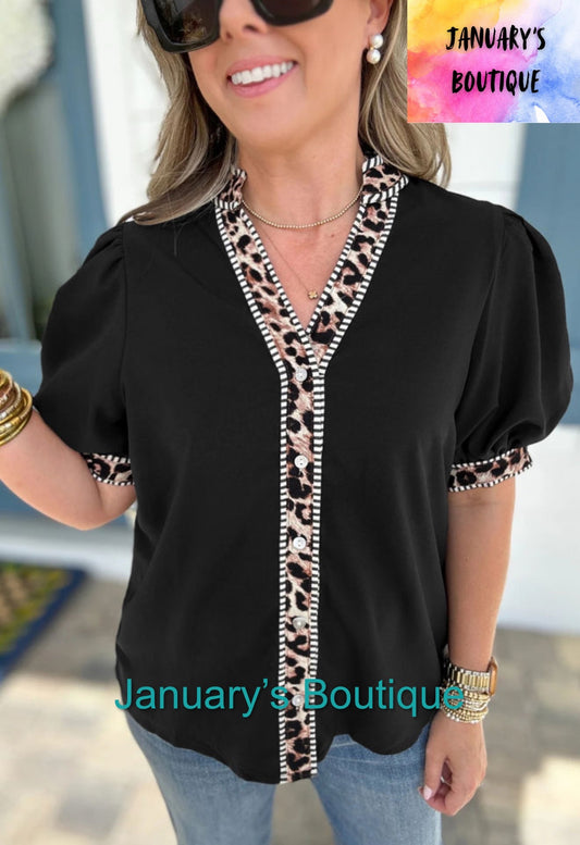 Women’s Black V-neck Leopard Top