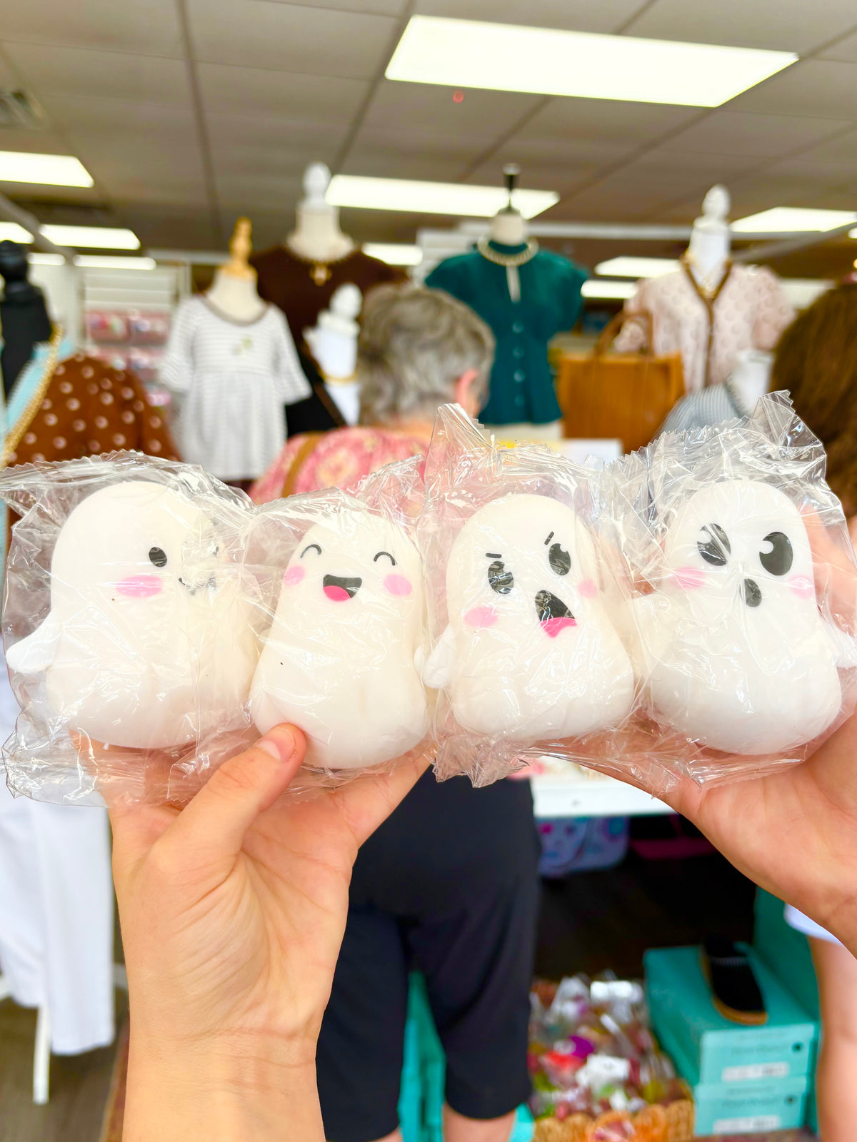KK White Ghost Squishy