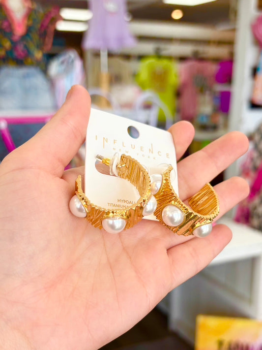 KK Thick Bright Gold Pearl Hoops