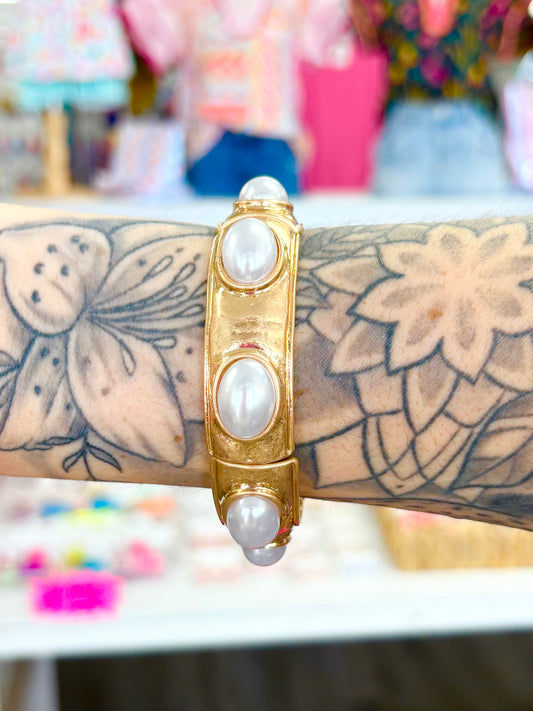 KK Matte Gold Pearl Bracelet