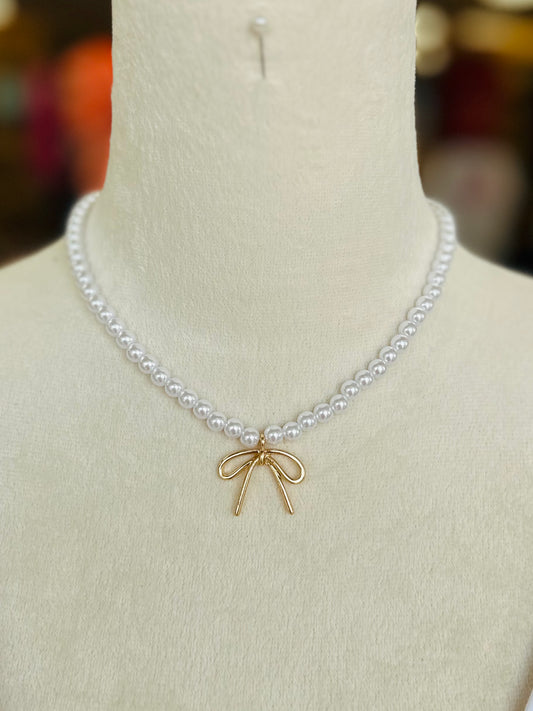 KK Pearl Chain Bow Charm Necklace