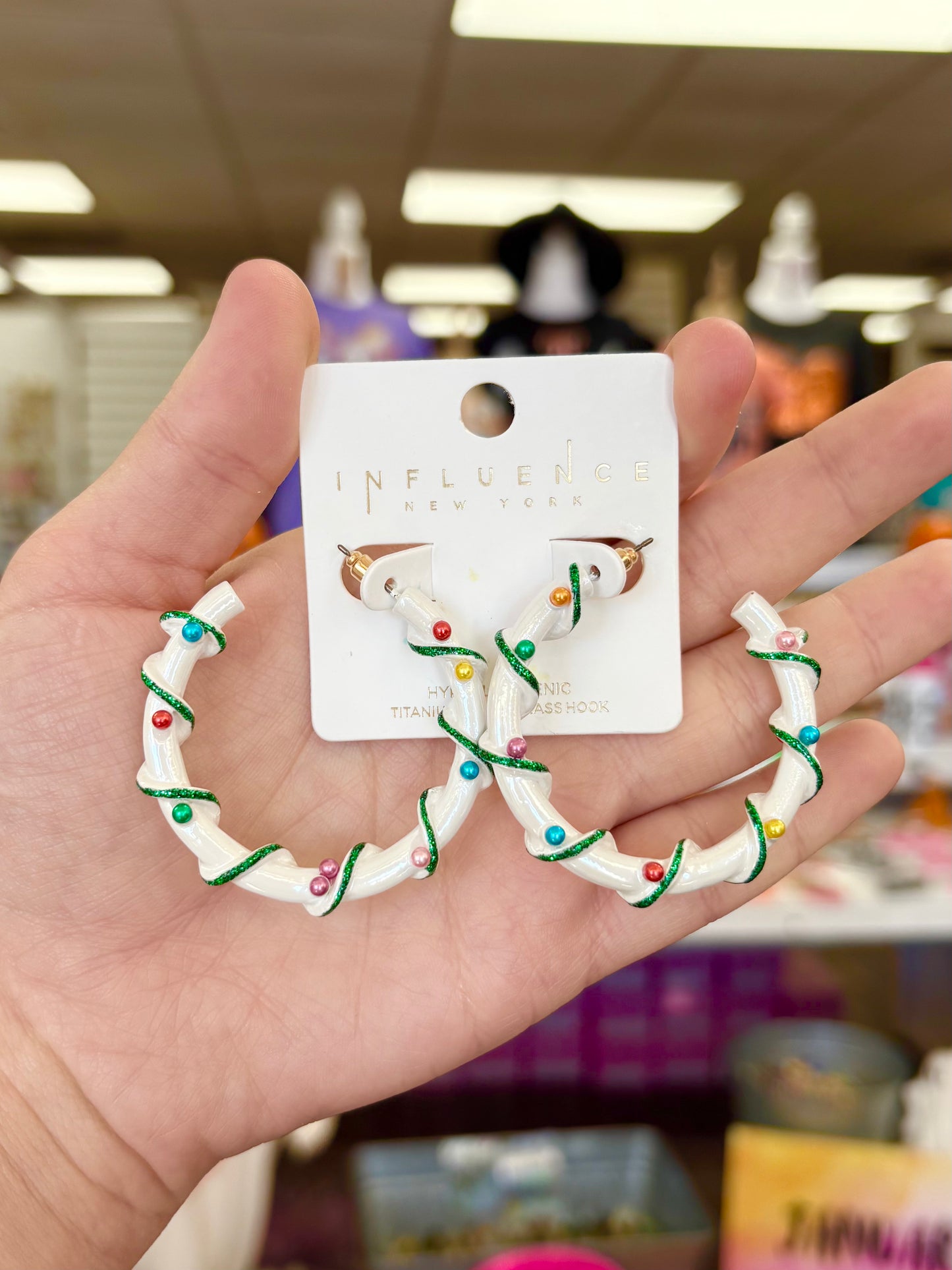 KK White/Multi Christmas Hoops