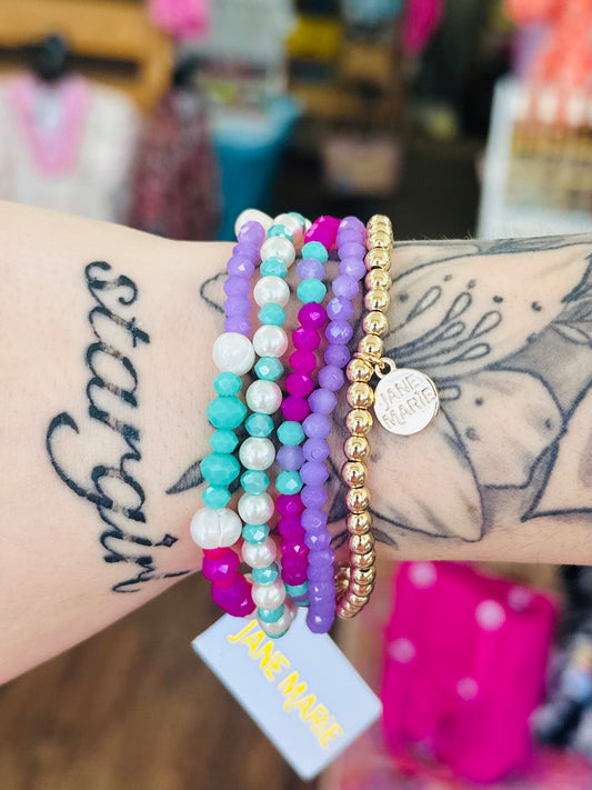 KK Jane Marie Set of 5, Magenta Multicolor Gold Beaded Bracelets