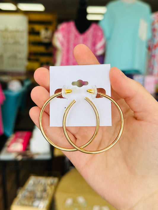 KK Medium Gold Hoops