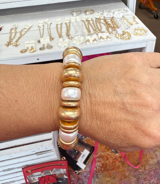 Chunky Gold and Pearl Bracelet