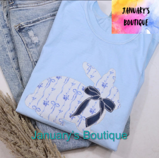 Women’s Appliquéd Bunny T-shirt