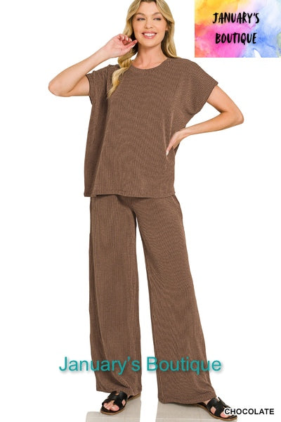 Women’s Chocolate Ribbed Pant Set