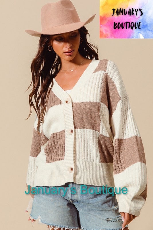 Women’s Khaki Checkered Cardigan