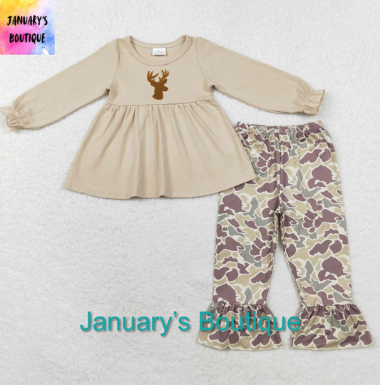 Girl’s Deer Camo Pant Set