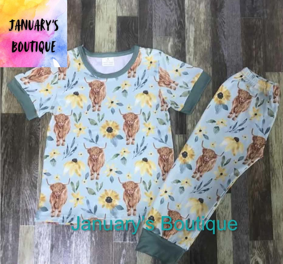 Girl’s Blue Highland Cow Pajamas