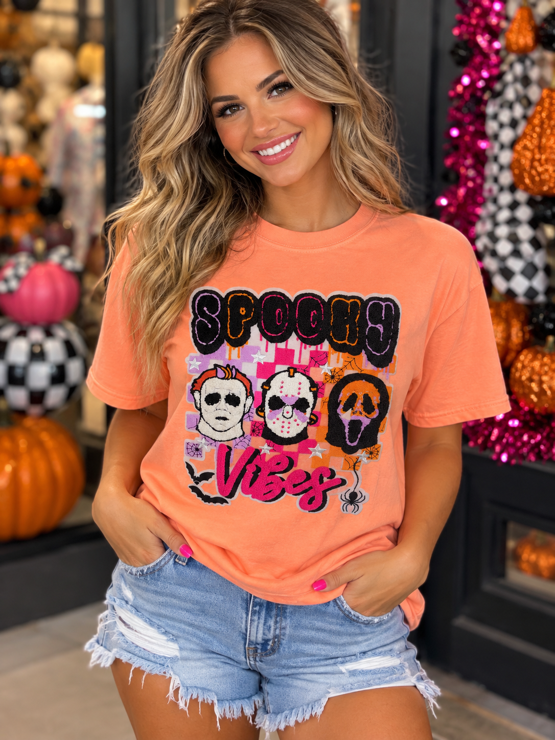 Women’s Spooky Vibes Patch T-shirt
