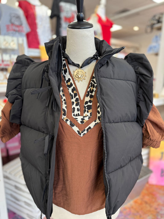 SC Women’s Black Bow Ruffle Vest