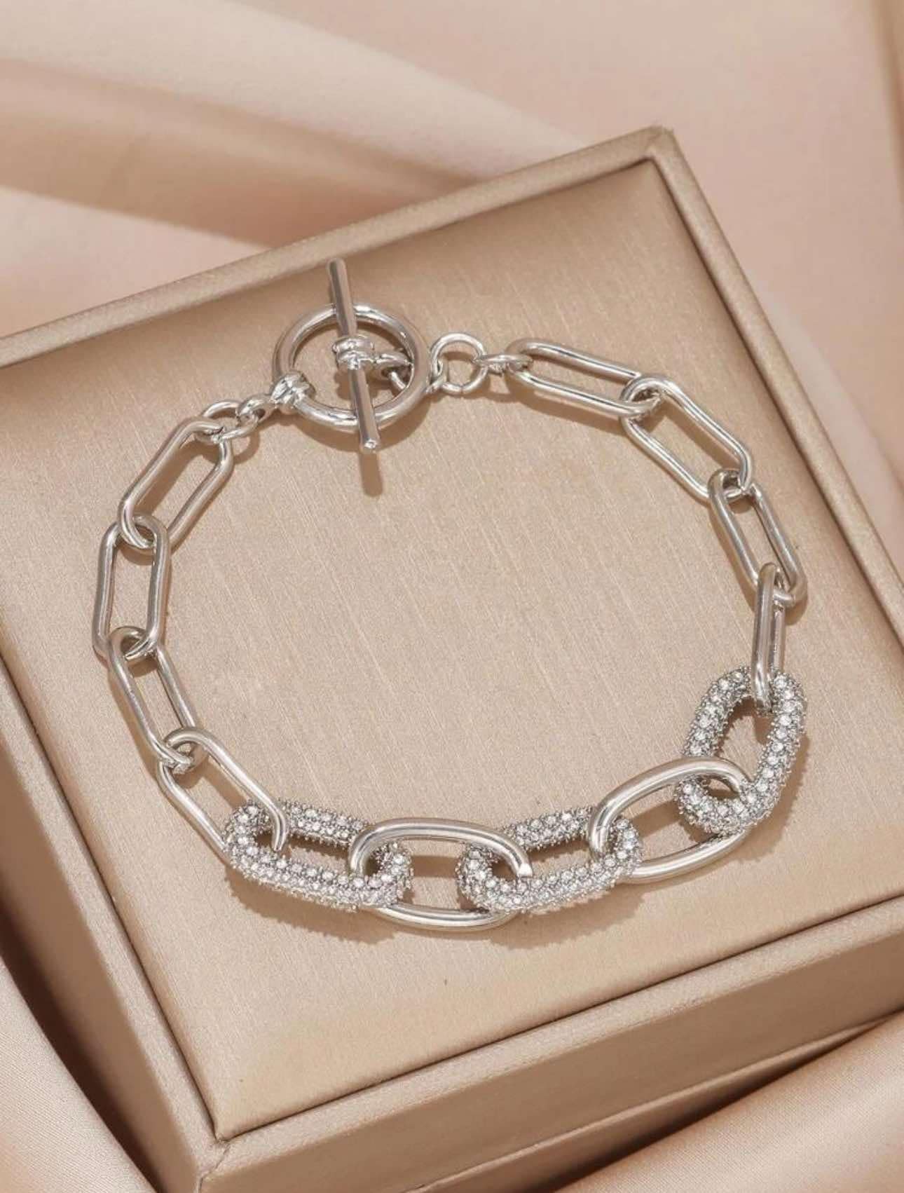 KK Silver Rhinestone Chain Bracelet with Toggle Clasp